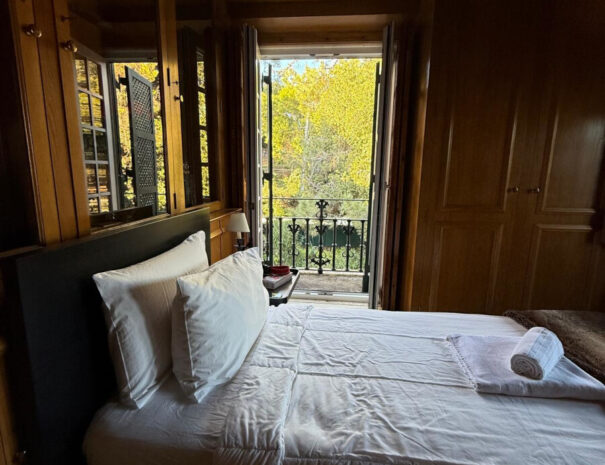 quartos-the-captains-quarters-rotator-03